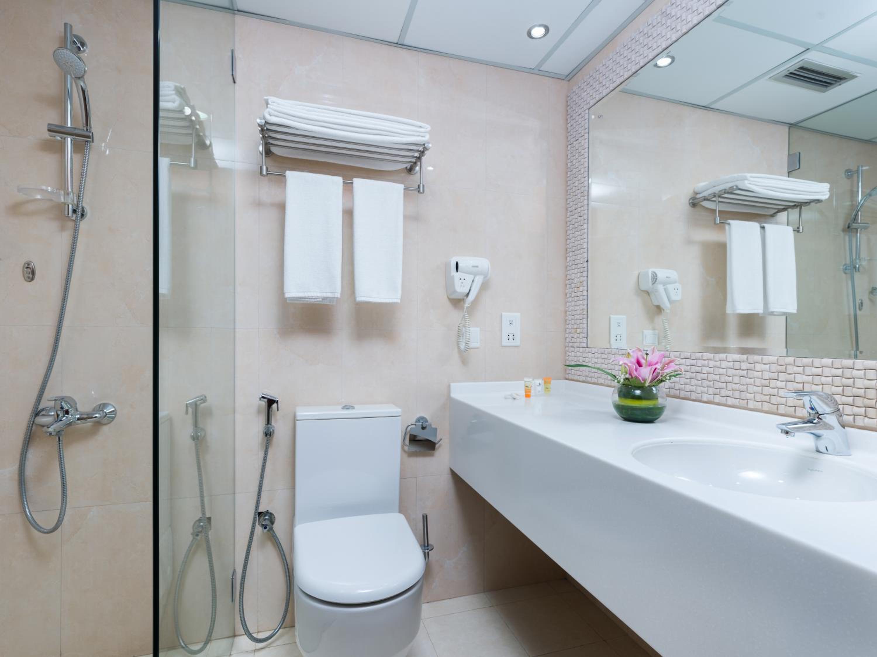 Superior Room, AL FALAJ HOTEL 8/10
