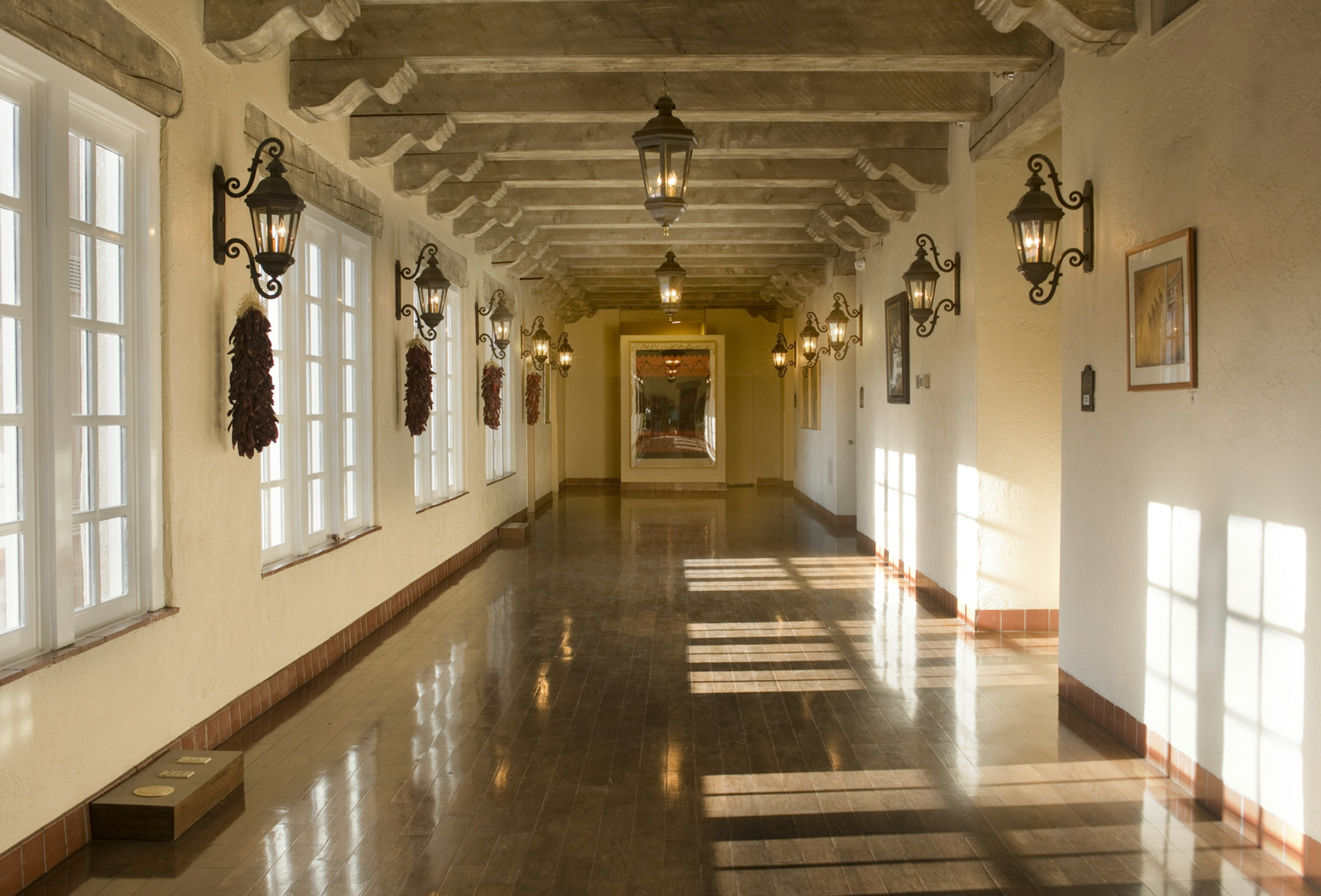 HILTON SANTA FE HISTORIC PLAZA 5/70