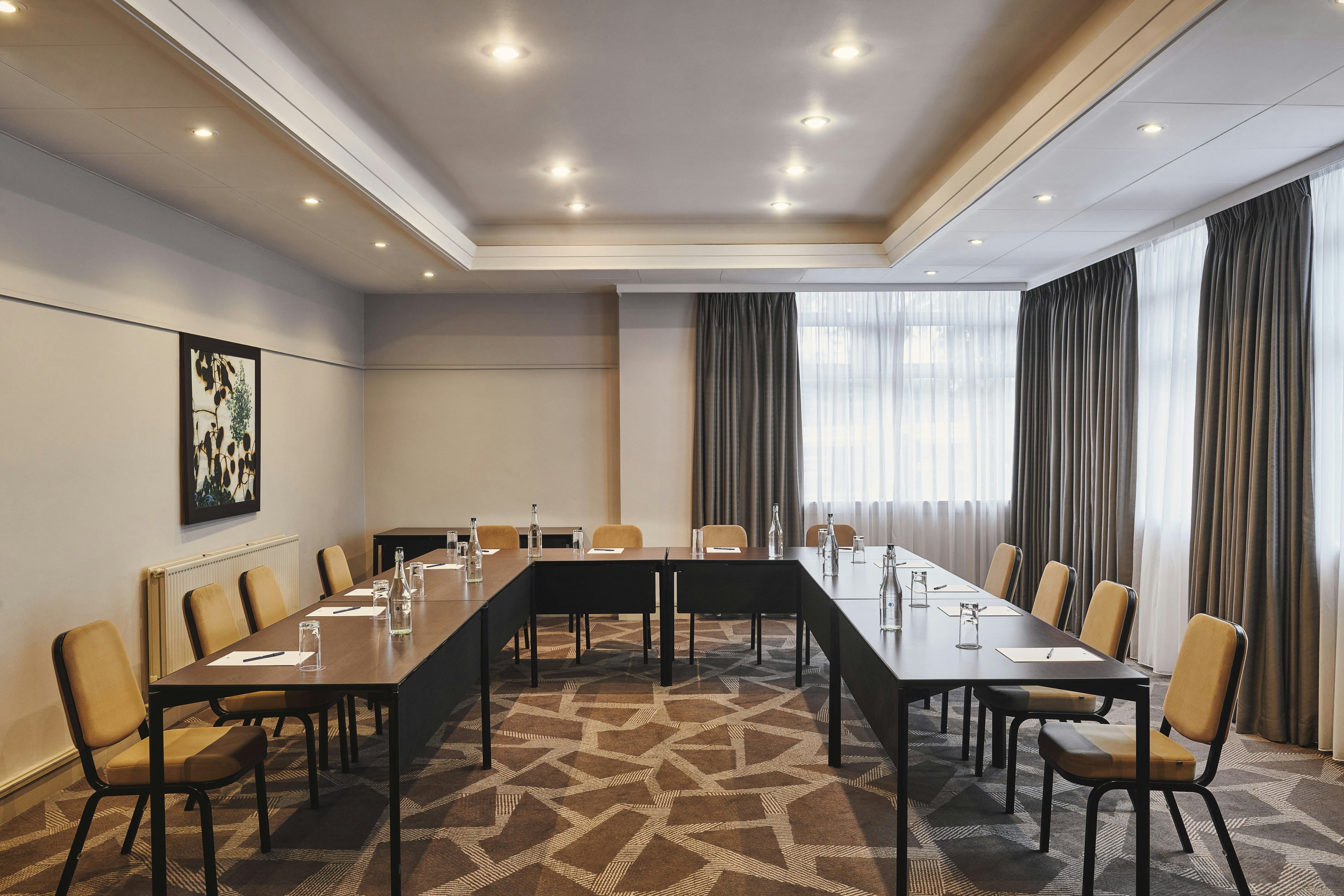 Doubletree By Hilton London Ealing Hotel 49/56