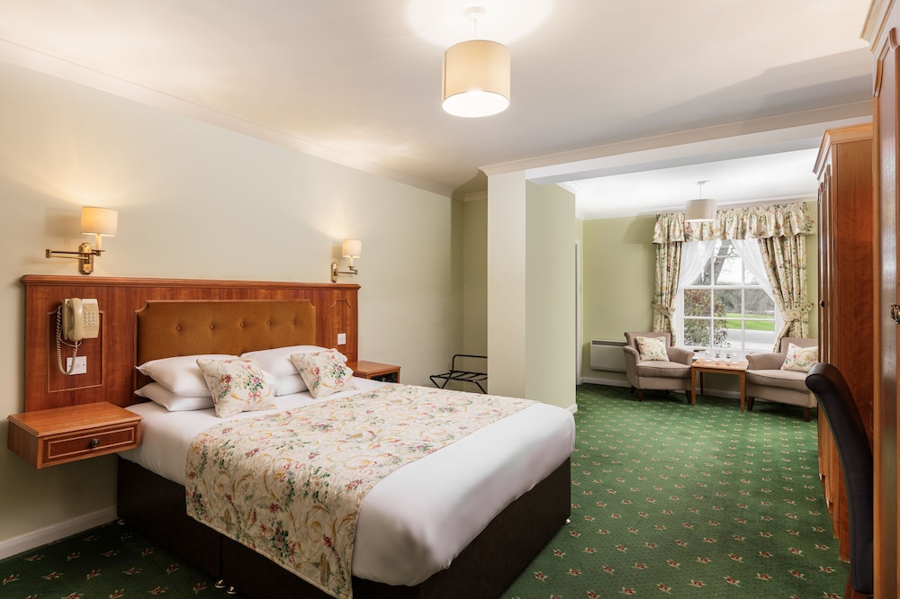 Room, Double Bed, Forest Wing