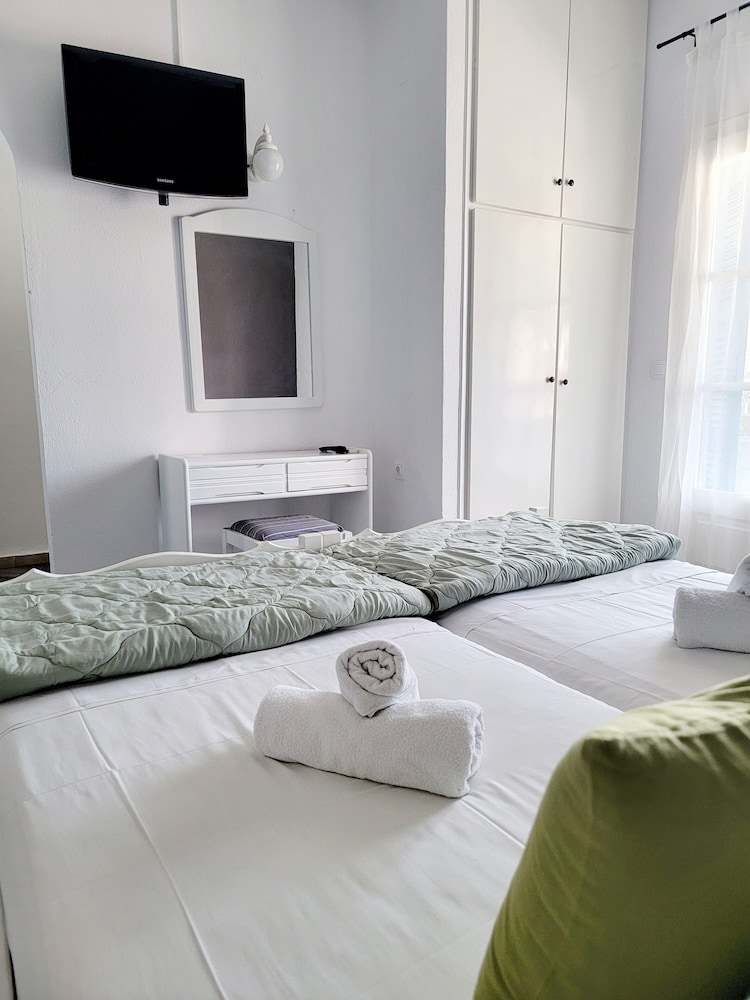Kalimera Studios And Apartments 16/33