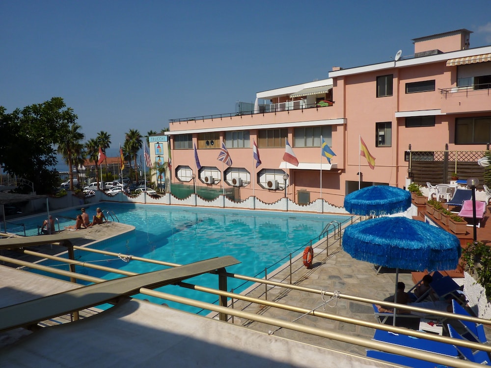 Hotel Ariston Montecarlo 43/50