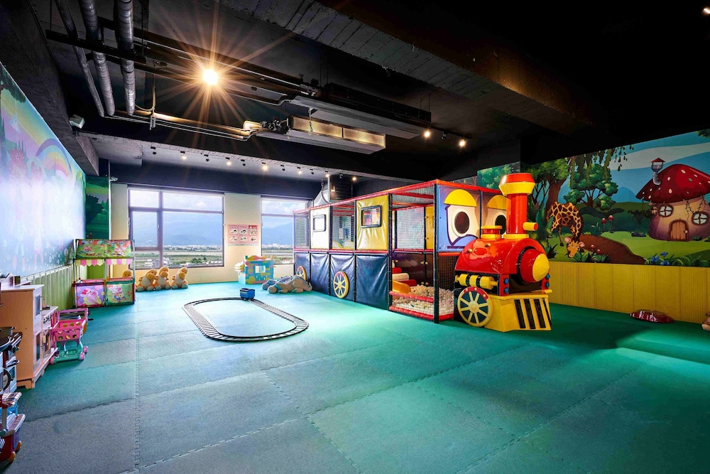 So Fun Hotel 46/61