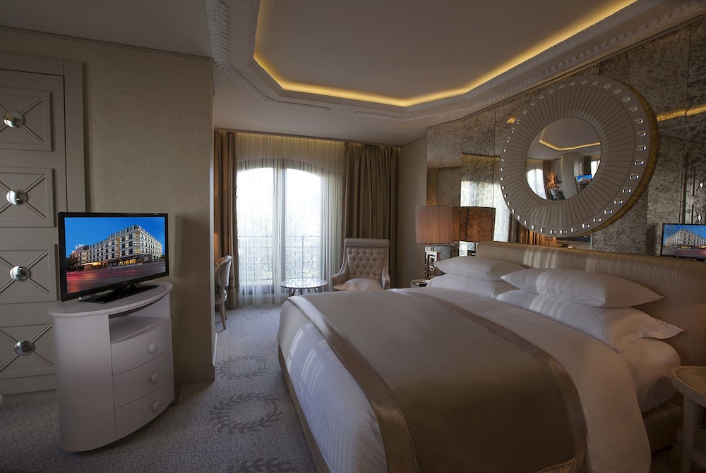 Wyndham Grand Istanbul Kalamis Marina 10/40
