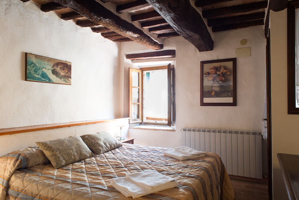 Residenza D'epoca Palazzo Buonaccorsi 12/46