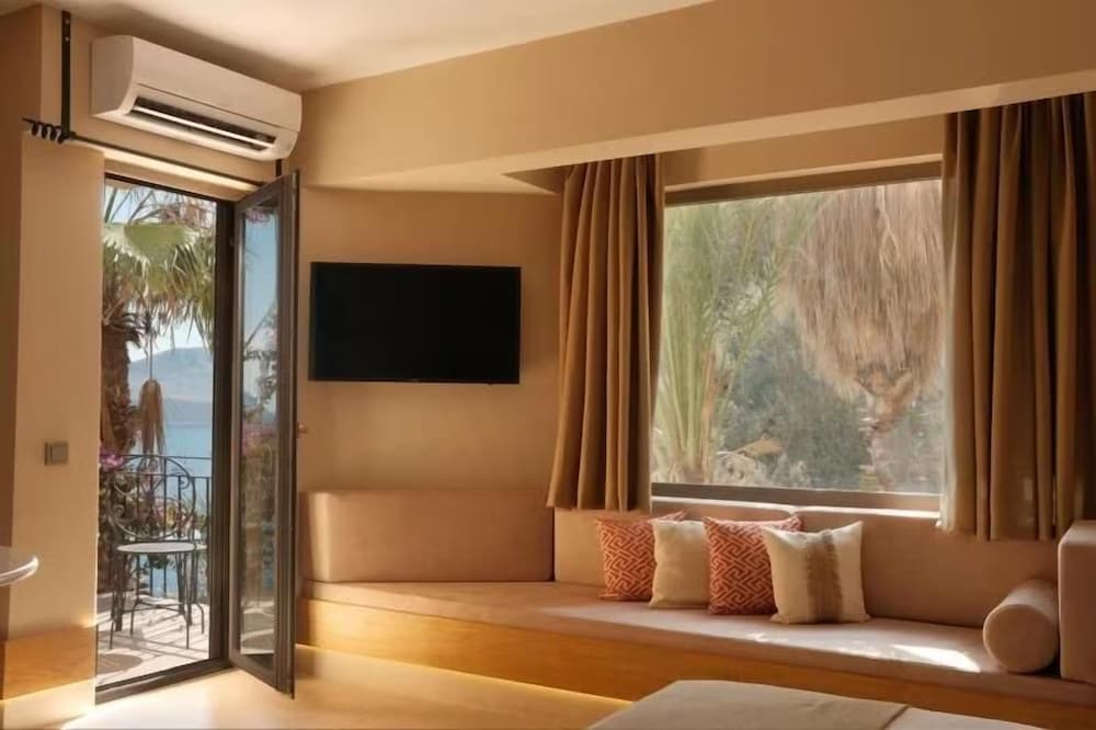 Villa Hotel Tamara 52/70