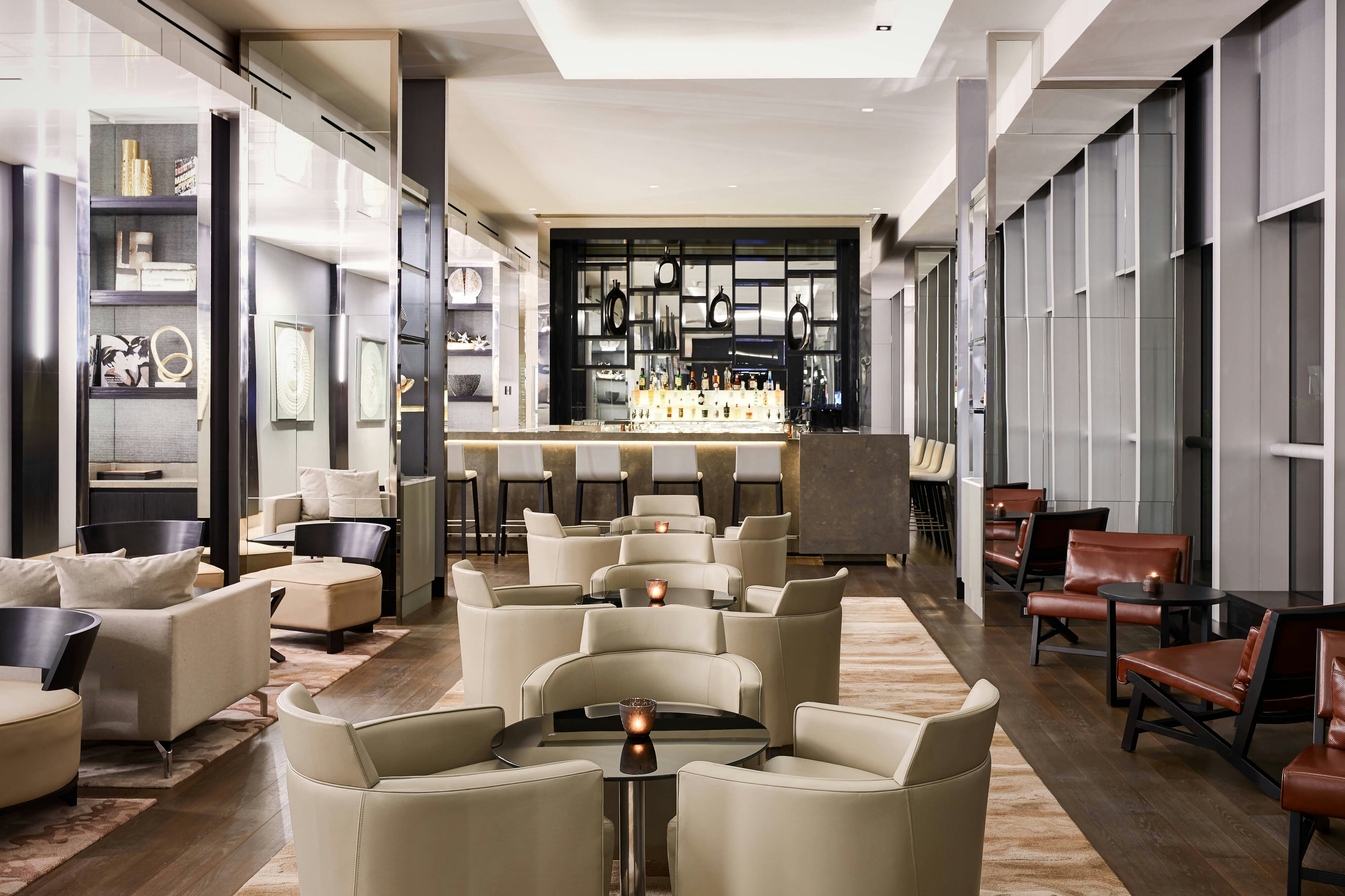 AC Hotel Santiago Costanera Center 42/65
