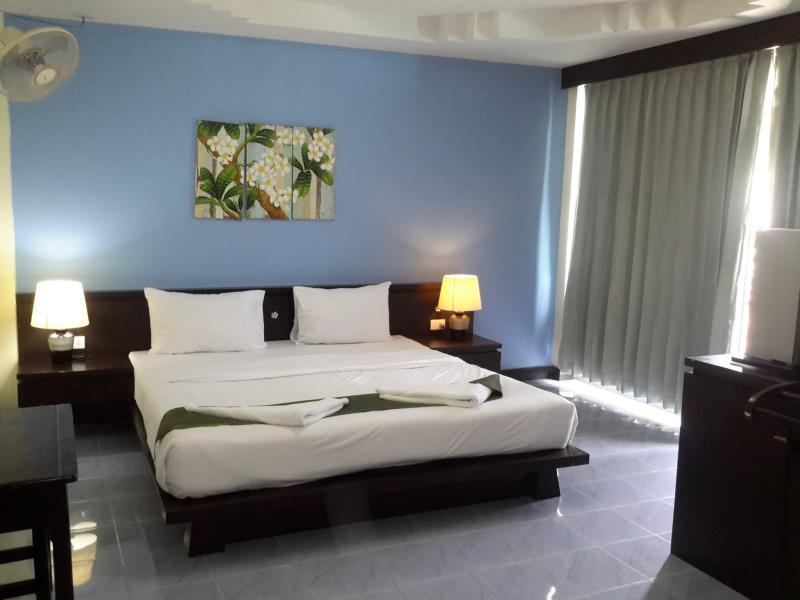 Standard, King Bed