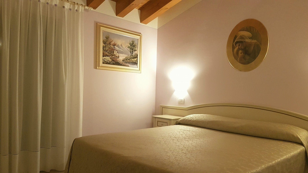 Villa Serena 7/36