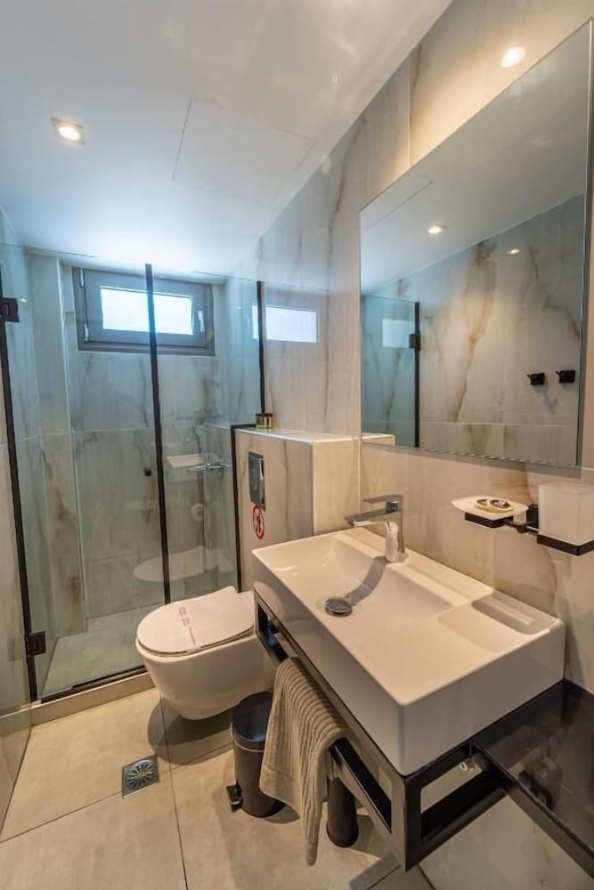 Niso Skiathos 102/103