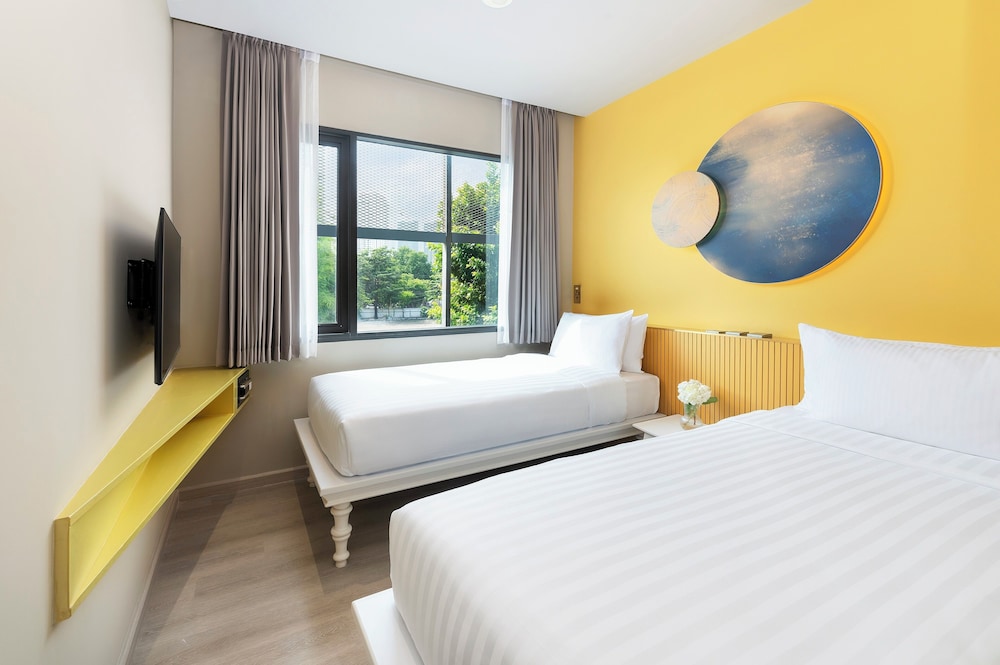 Vibe, Super, Twin Beds