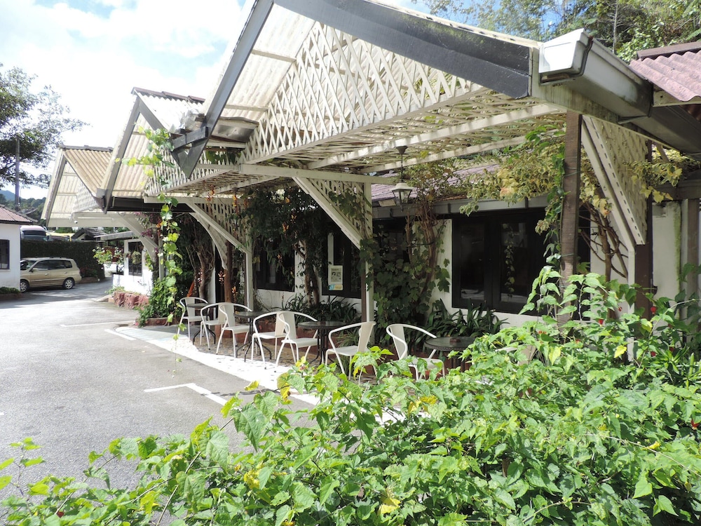 Cameronian Inn 9/69