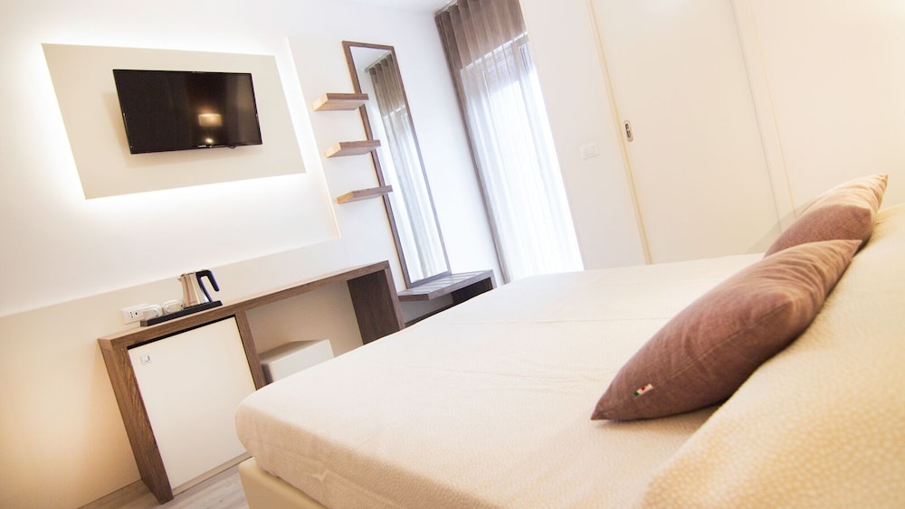 COMFORT, DOUBLE BED, GARDEN VIEW