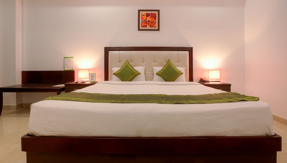 Treebo Shivam Inn 25/71