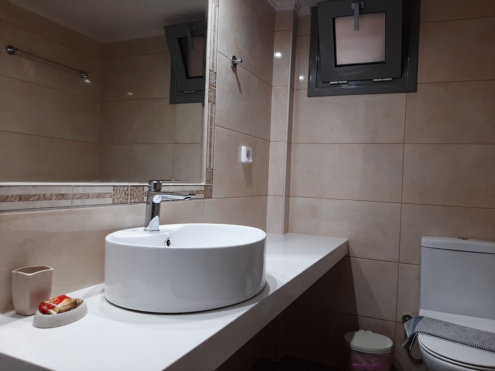 Sirena Apartments 43/46