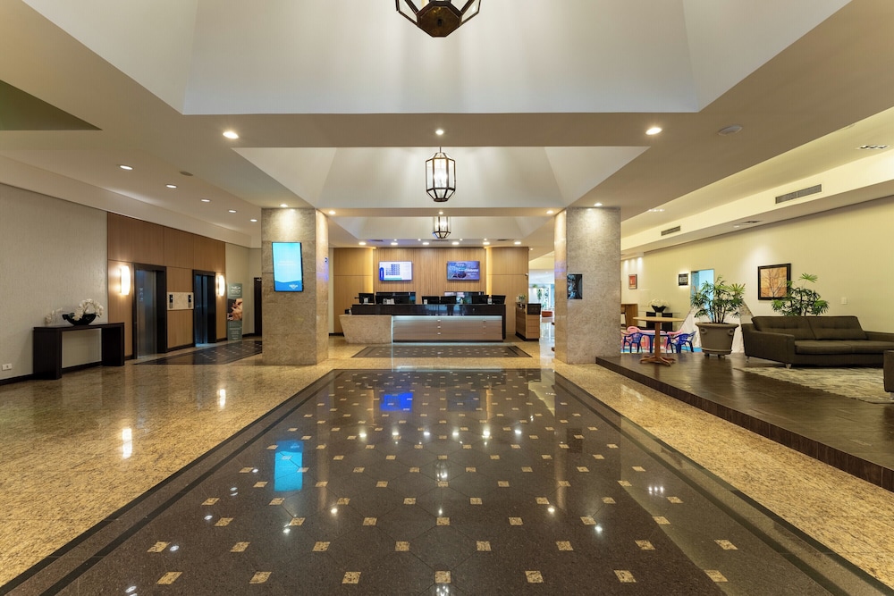 Hotel Deville Business Maringa، Maringa 6/50
