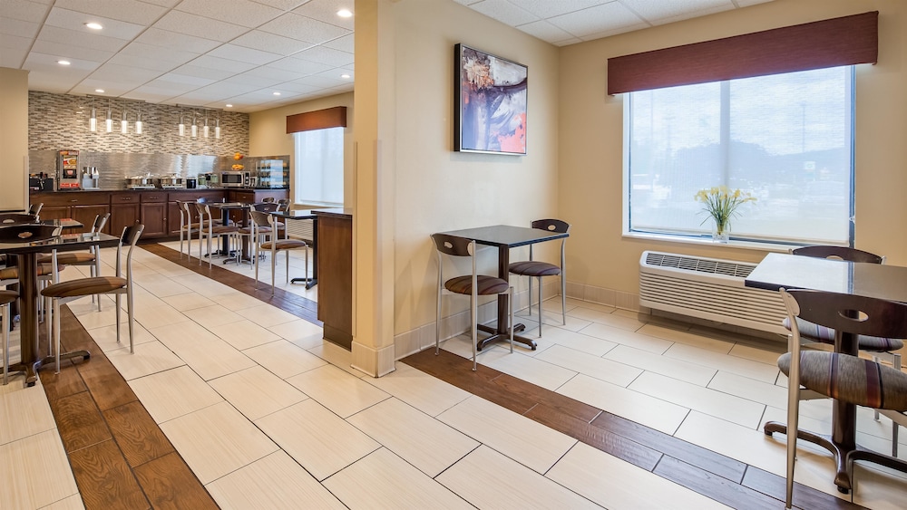 Best Western B. R. Guest 17/21