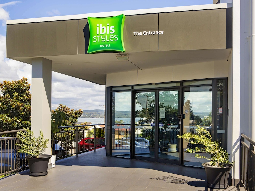 Ibis Styles The Entrance 5/50