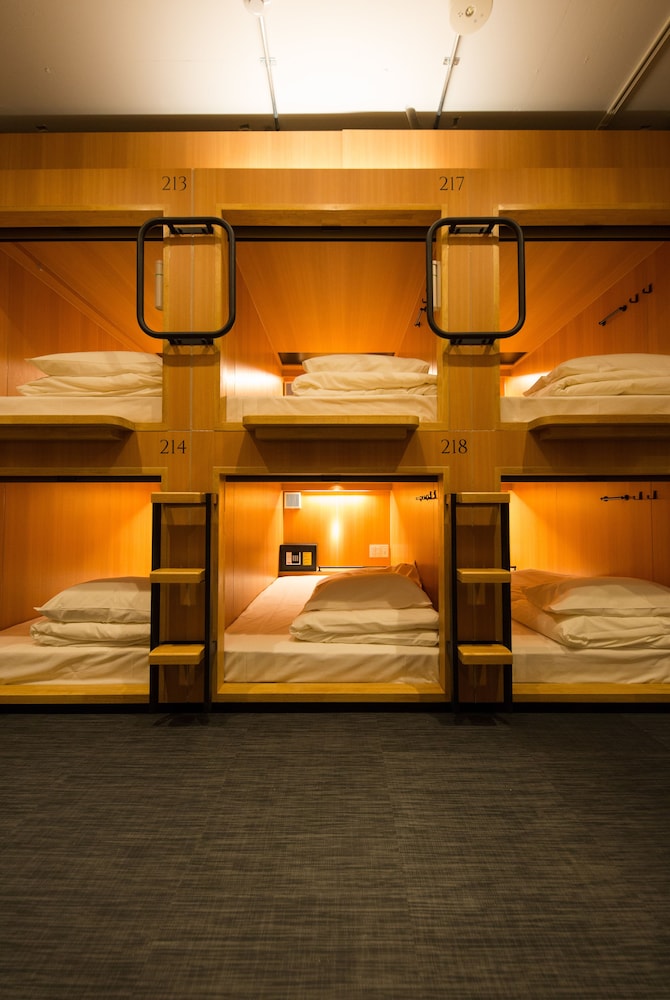 Tsukimi Hotel 29/46