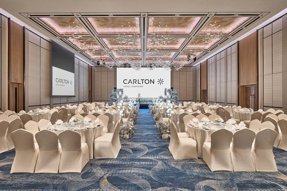 Carlton Hotel Singapore 40/46