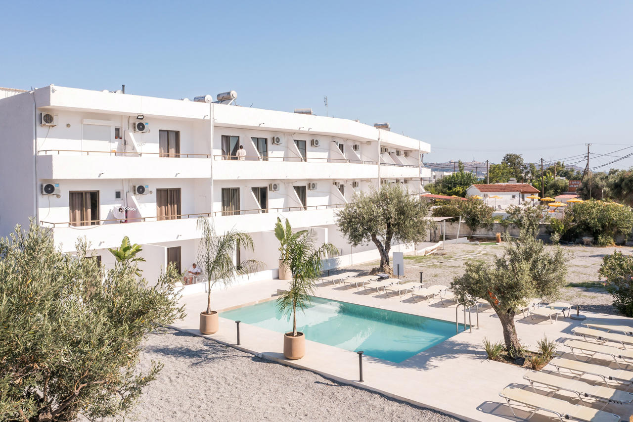 Nikos BnB Rooms 5/50