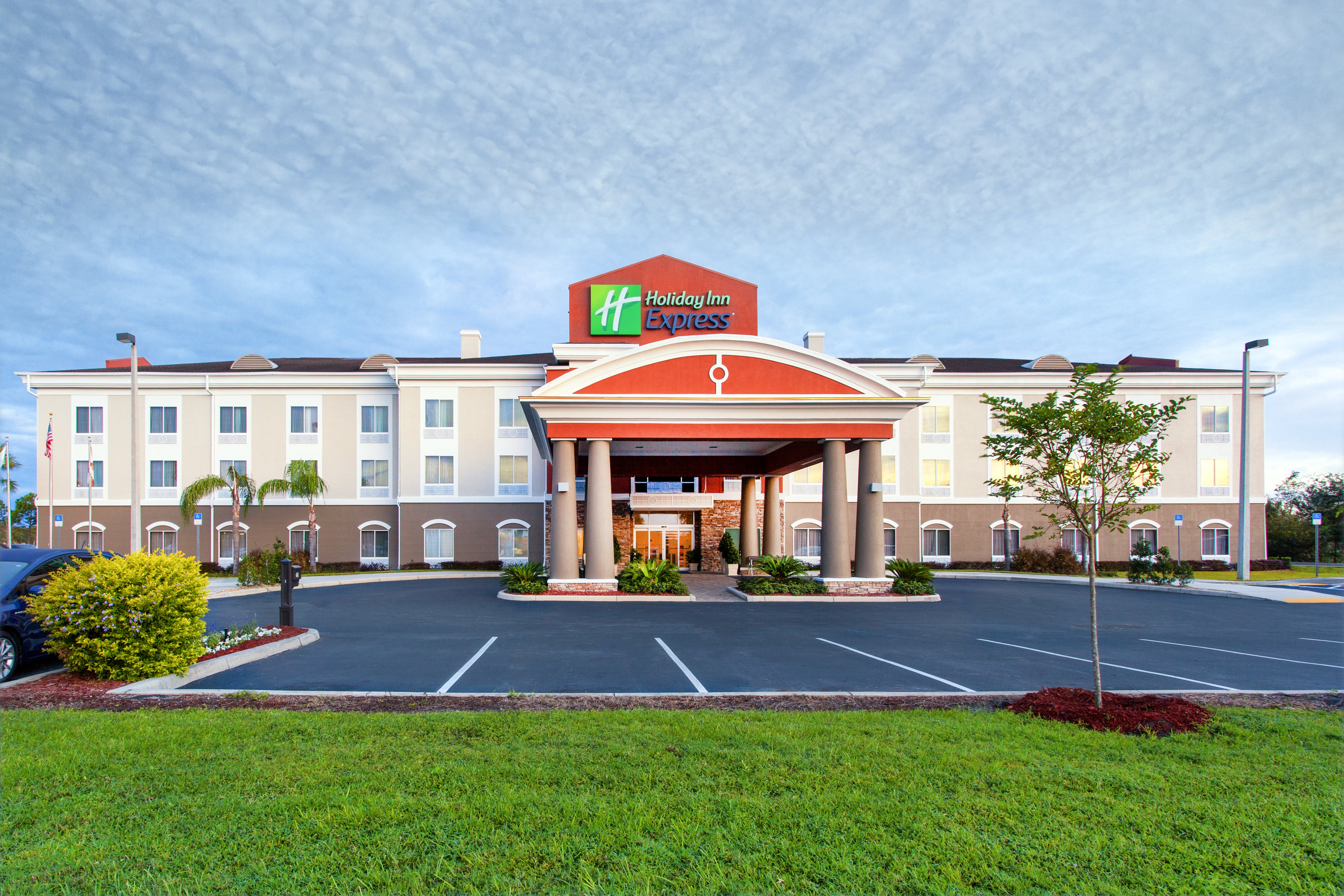 Holiday Inn Express Lake Wales N-Winter Haven 6/71