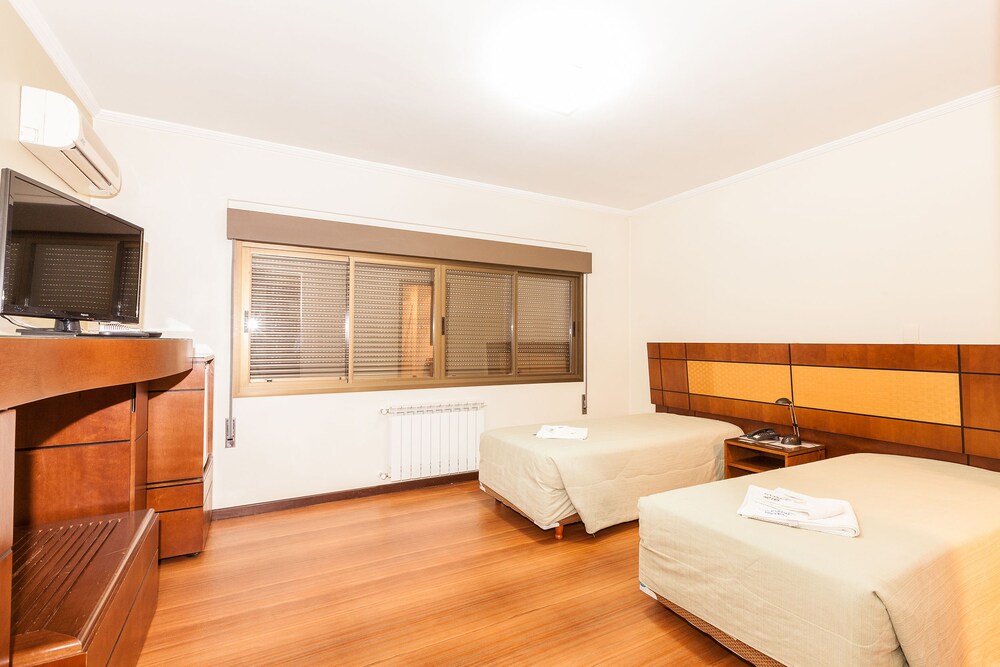 Hotel Letto Caxias 3/23