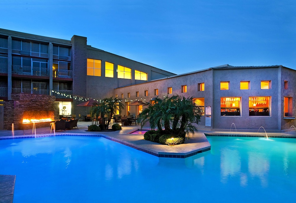 Wyndham Phoenix Airport/ Tempe 6/50