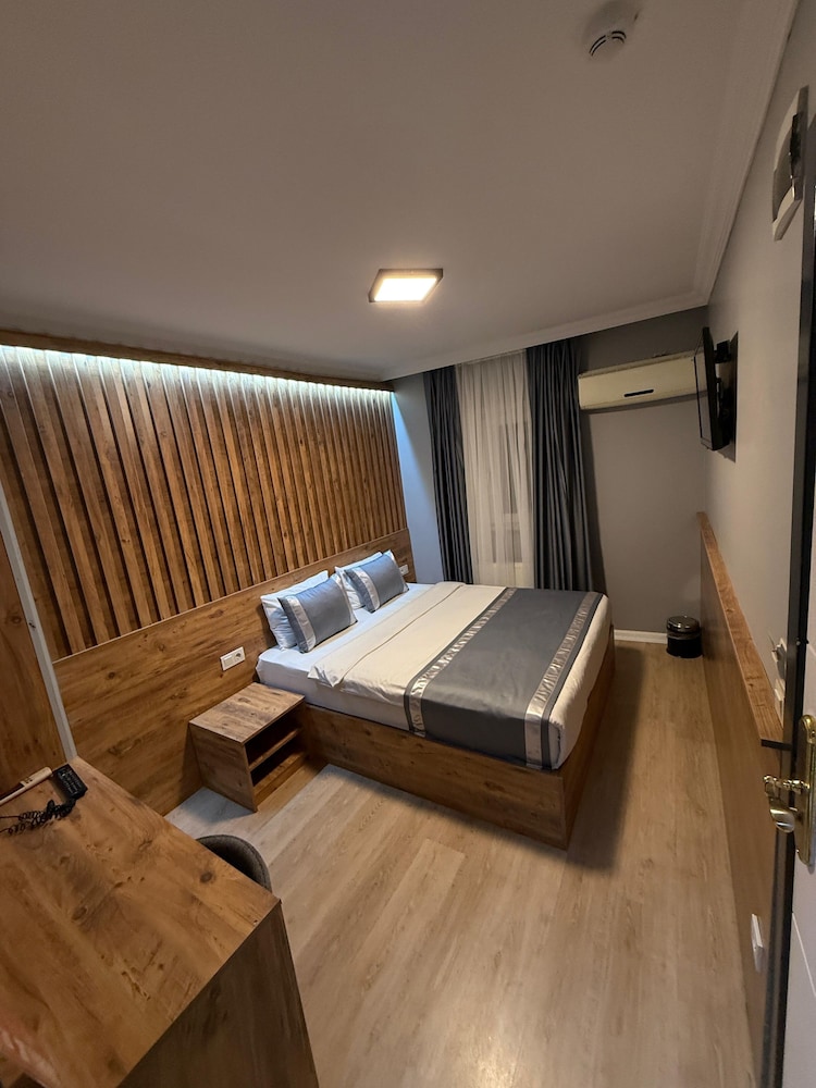 HOTEL MARA 22/62