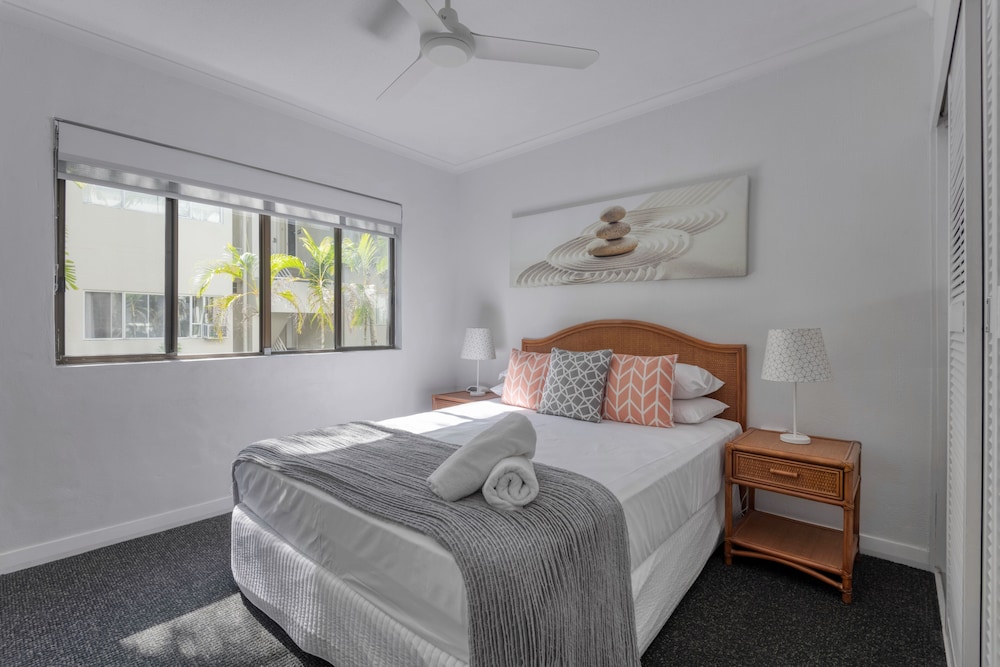 Tropical Reef Apartments Port Douglas 22/60