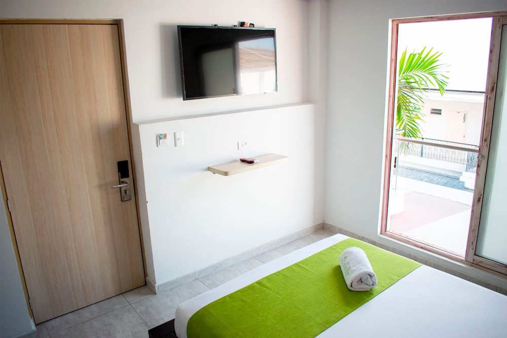 Hotel Victoria Plaza Millenium 14/41