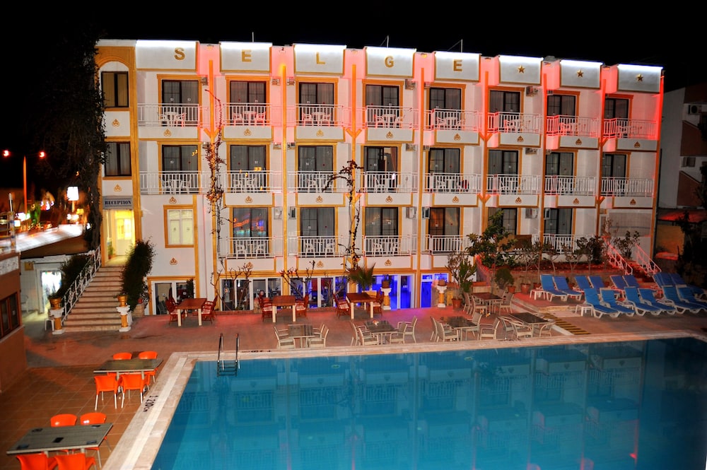 Selge Hotel 2/26