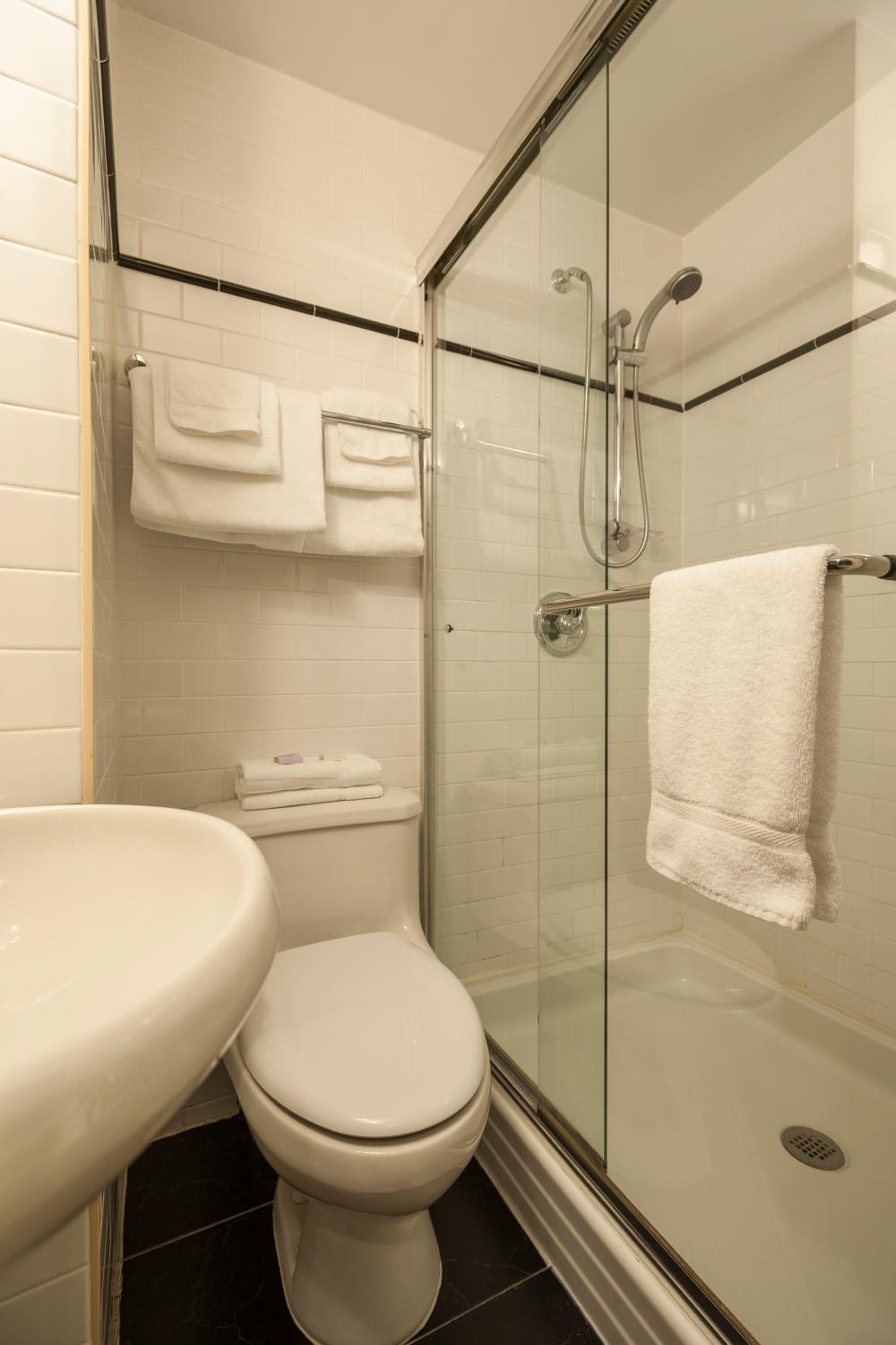 Hotel Chateau de l Argoat 43/50