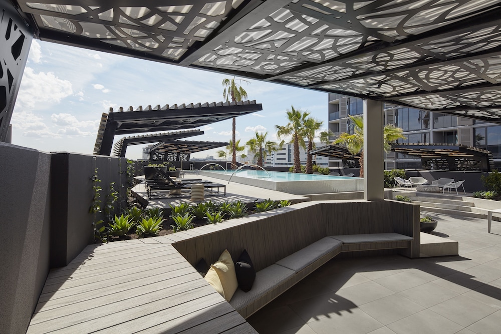 Turnkey Accommodation - North Melbourne 25/27
