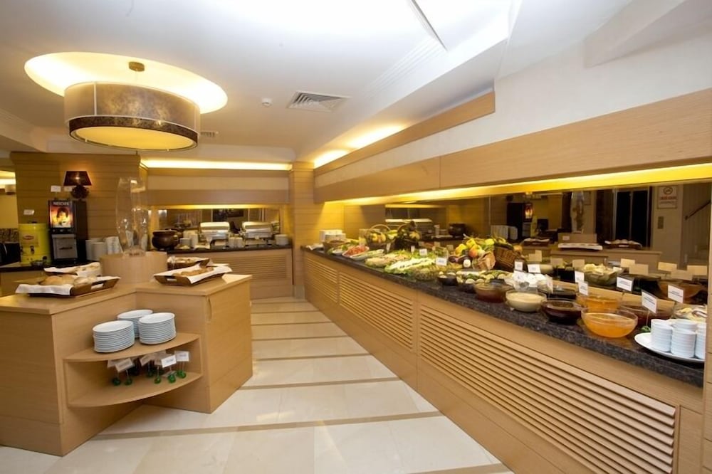 Mirilayon Hotel 41/50