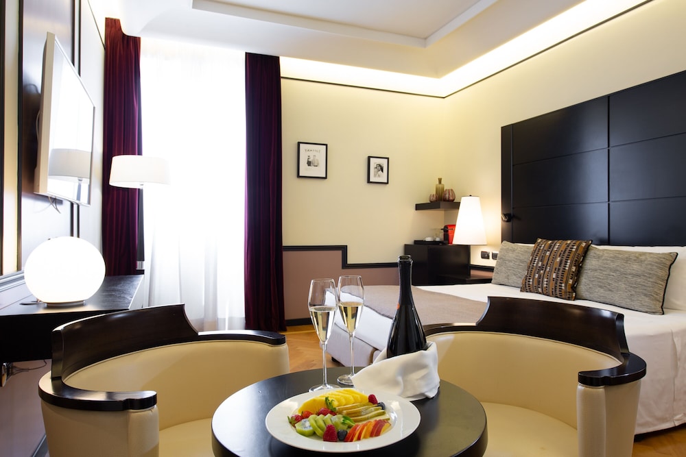 Fortyseven Boutique Hotel 56/63