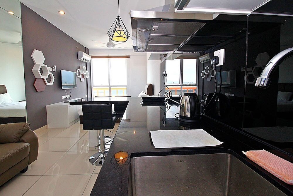 Merlene Suites at Mansion One 38/50