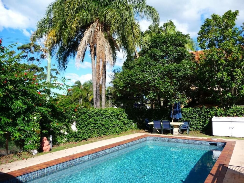 TWEED HEADS VEGAS MOTEL 7/44