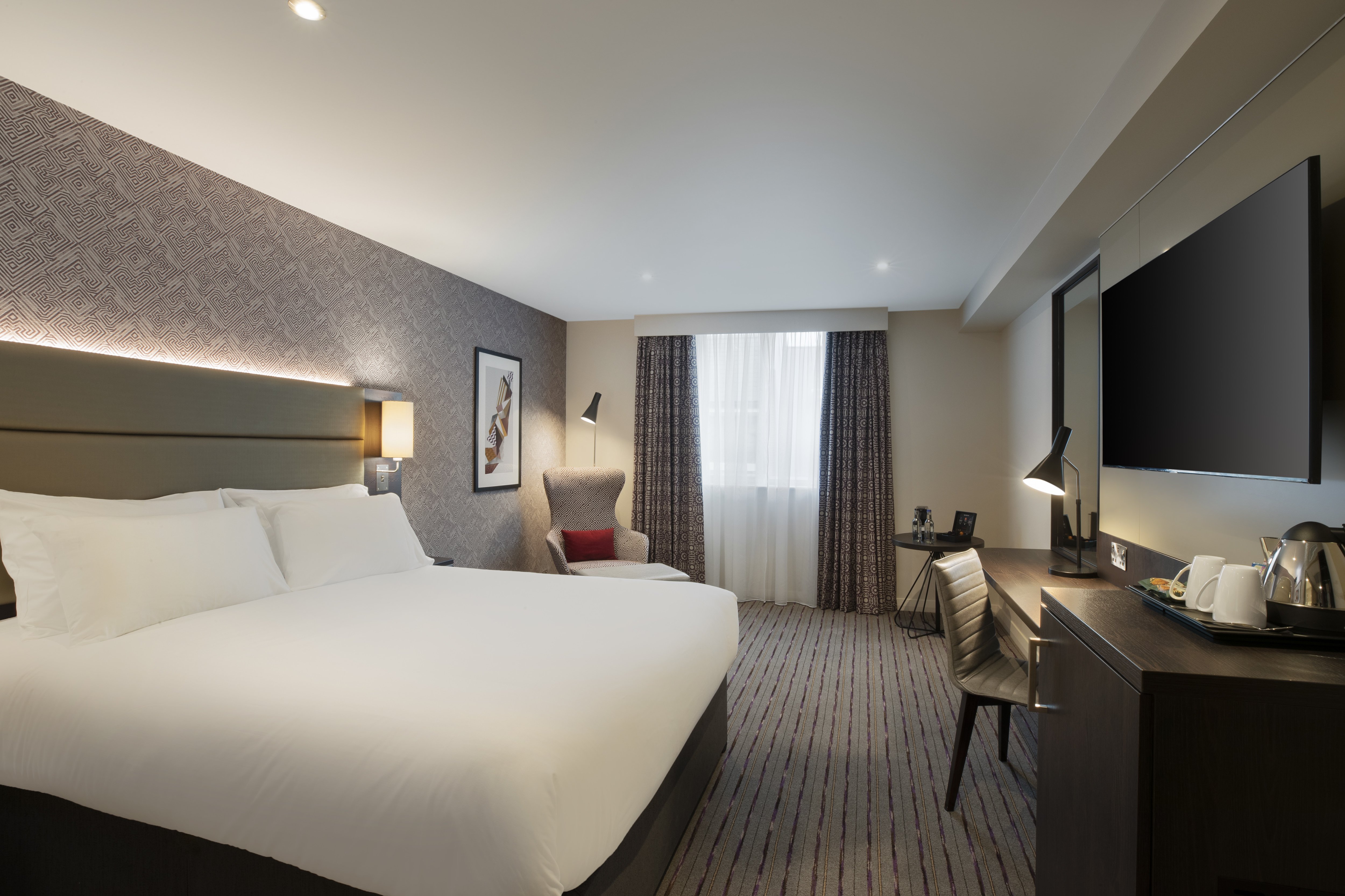 SUPERIOR, DOUBLE BED