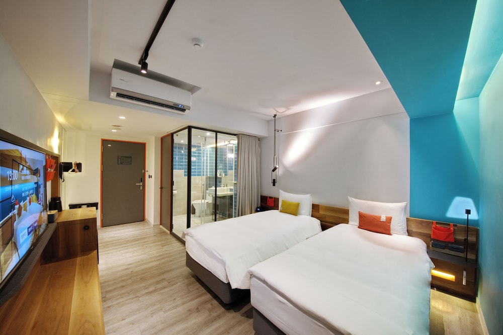 Olah Poshtel Hualien Zhongfu 19/54