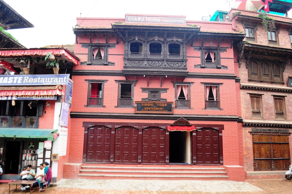 Siddhi Home & Restaurant 3/45