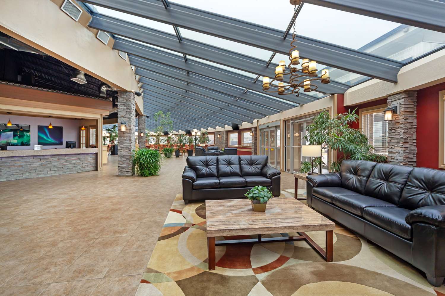 Best Western Plus Mirage Hotel and Resort 10/22