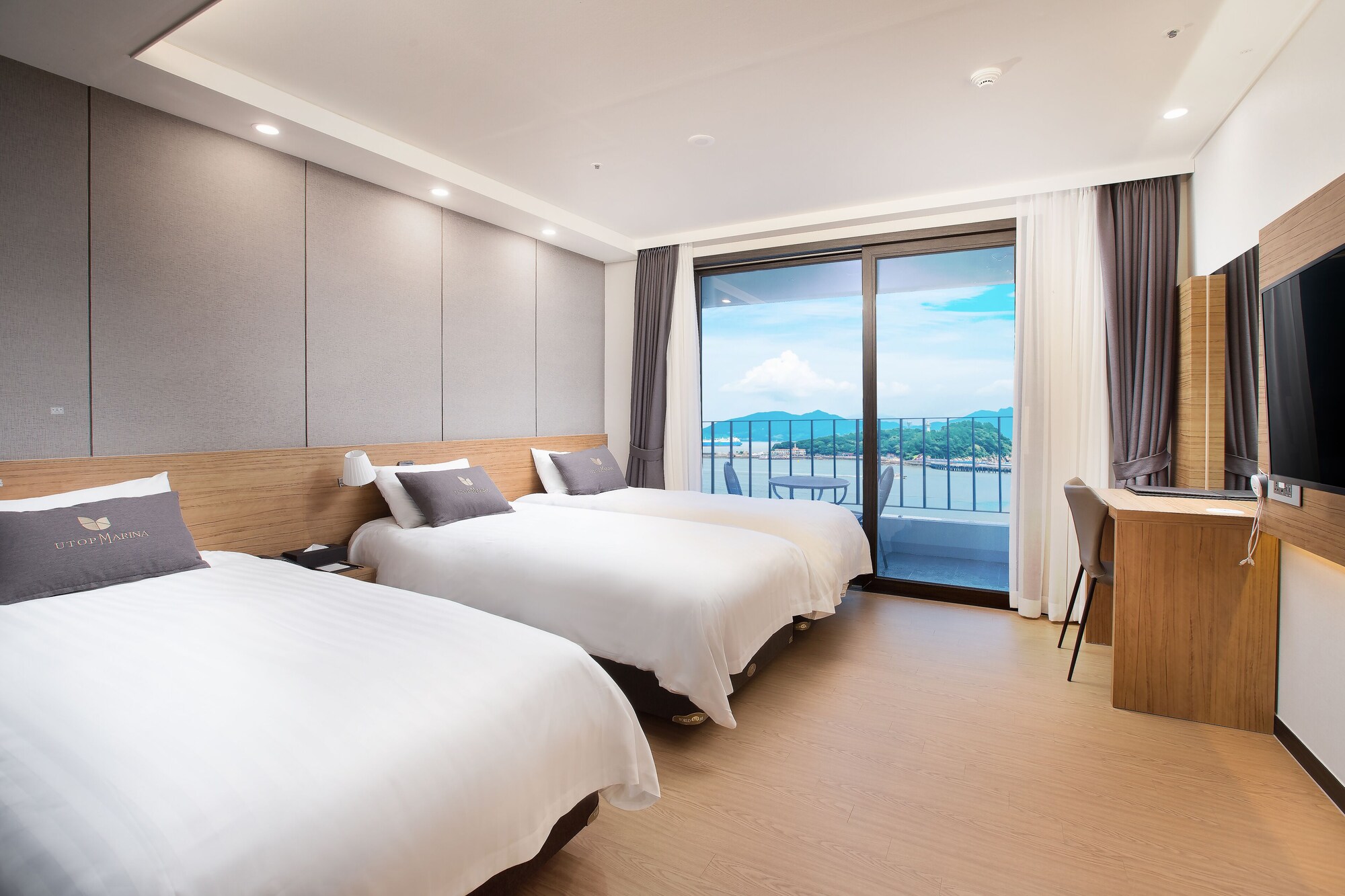 Ocean, Triple, Single, 3 Beds