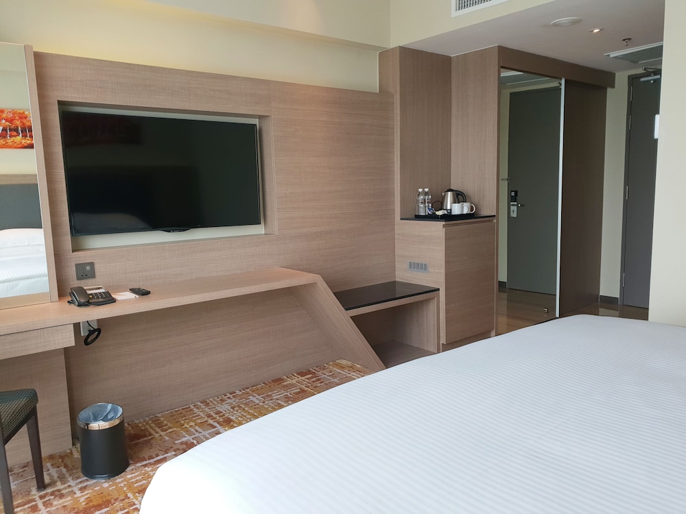 Ksl Hot Spring Resort 8/60