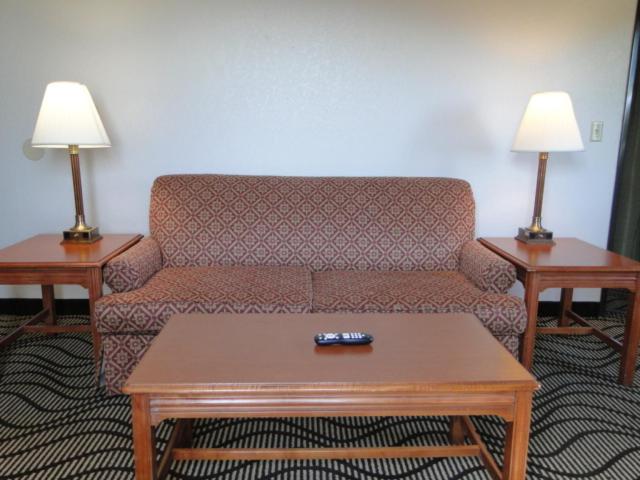 Oscoda Lakeside Hotel 17/50