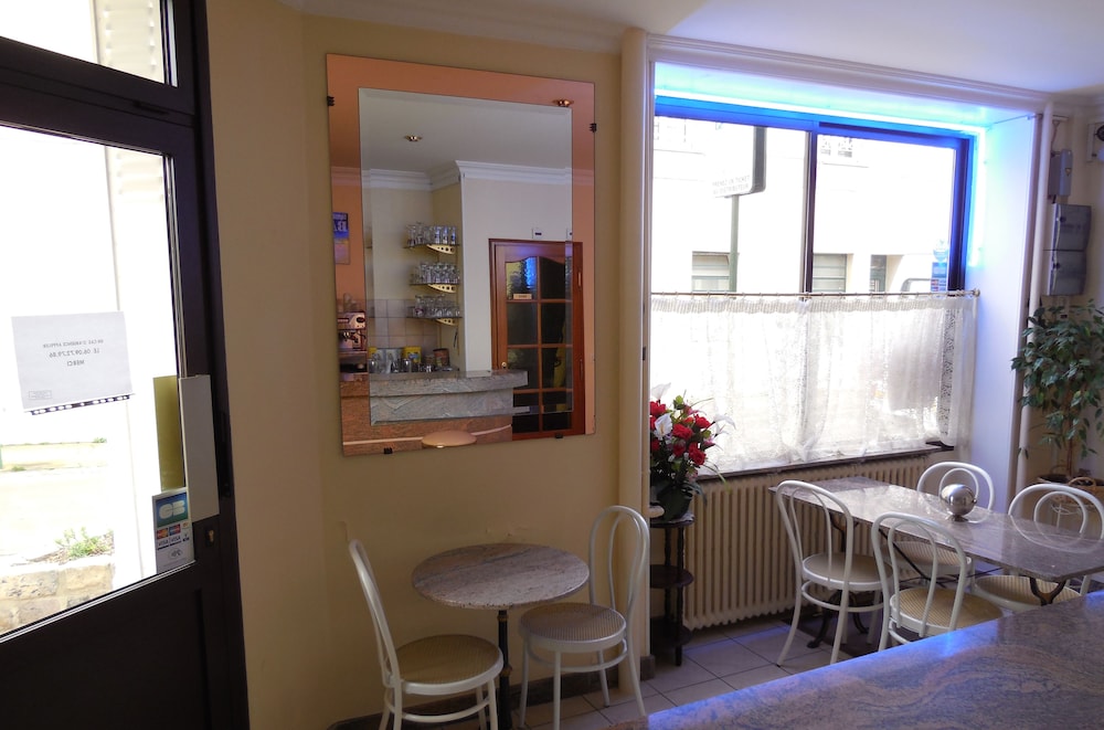 Hotel Le Petit Chateau 22/39