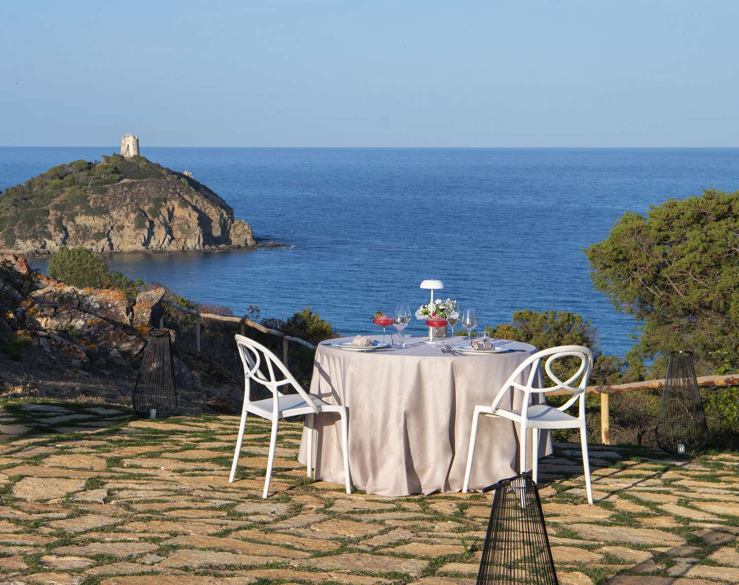 Baia di Chia Resort Sardinia, Curio Collection by Hilton 27/29
