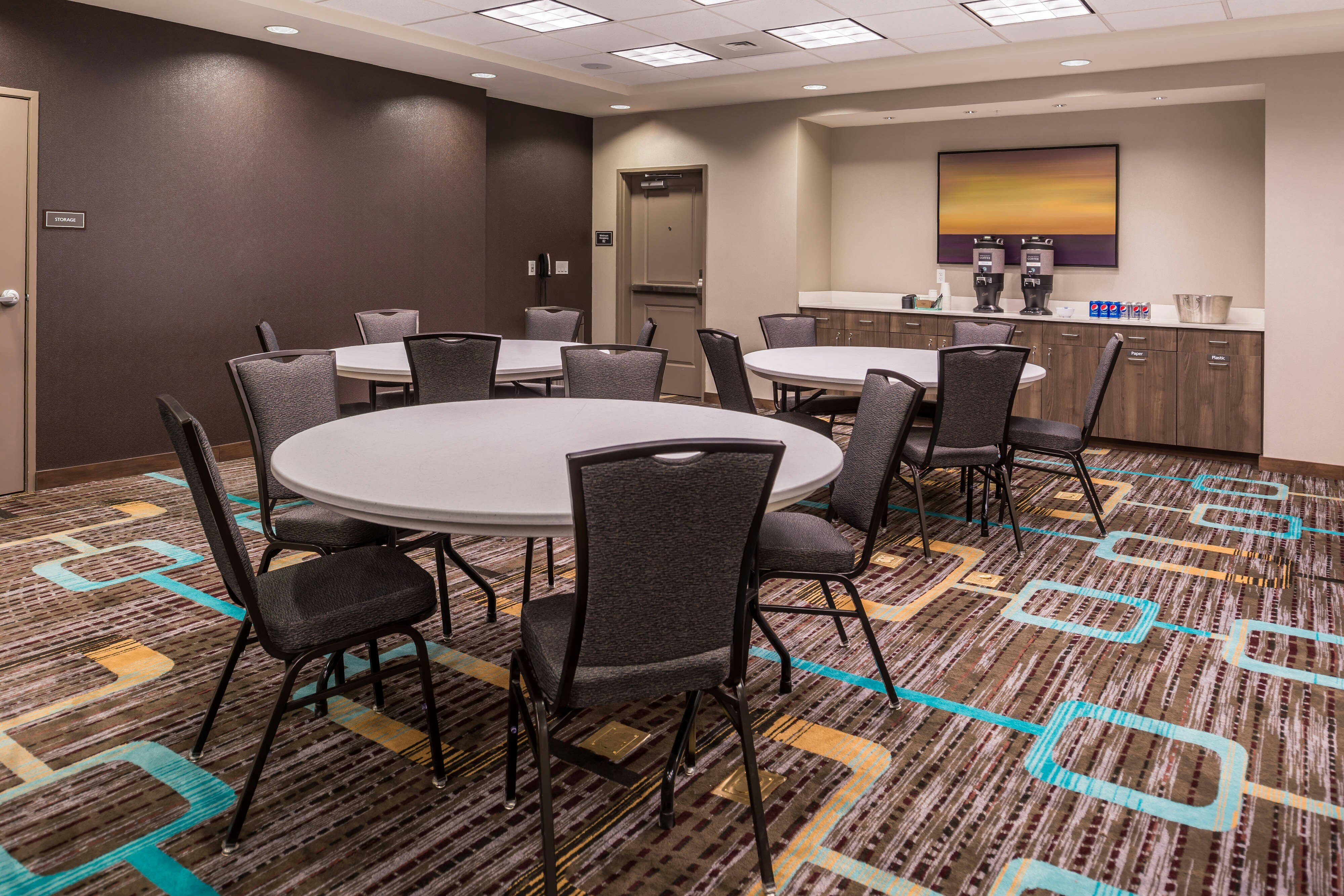 RESIDENCE INN ST. LOUIS WESTPORT 43/52