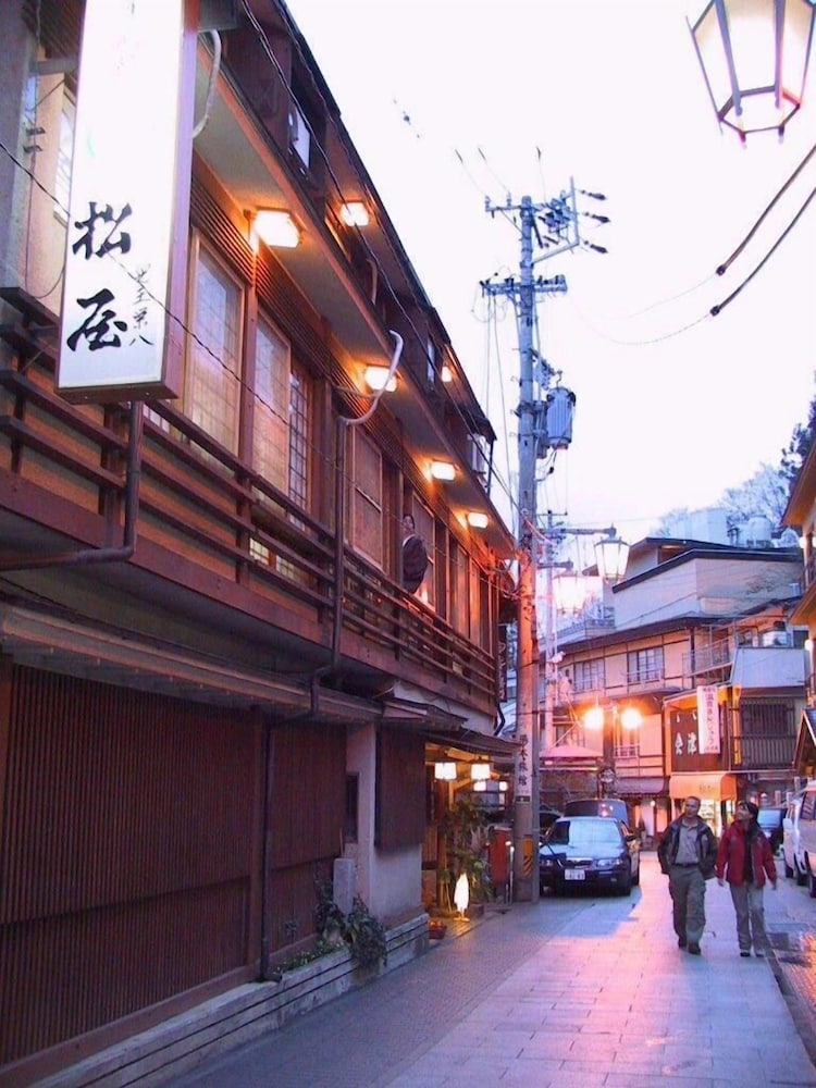 Senshinkan Matsuya 2/44