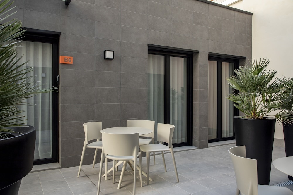 Europa Apartment 45/50